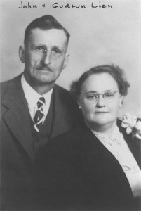 John and Gudrun (Gulleson) Lien (Approximately 1950?)